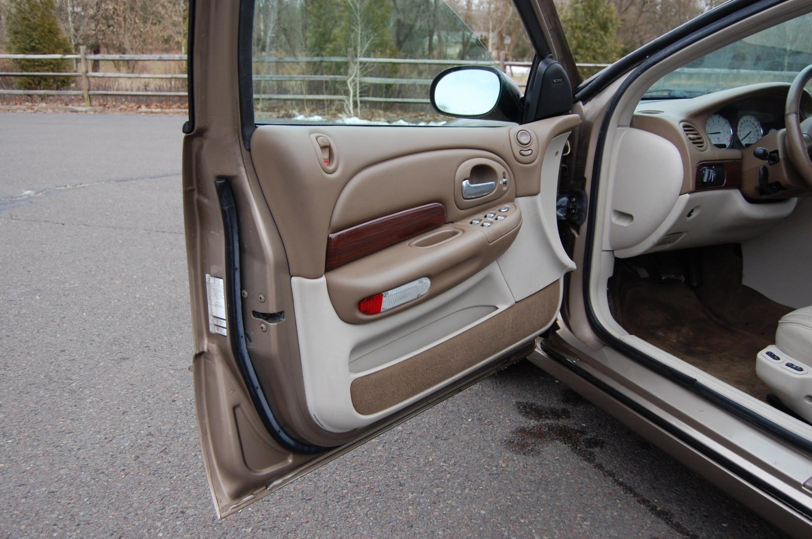 2000 Tan /Tan Leather Chrysler 300M (2C3HE66G8YH) with an 3.5 liter V6 engine, Automatic transmission, located at 6528 Lower York Road, New Hope, PA, 18938, (215) 862-9555, 40.358707, -74.977882 - Here for sale is a good running 2000 Chrysler 300M. Under the hood is a strong running 3.5 liter V6 which puts power to the font wheels via a smooth shifting automatic transmission. Features include; Tan leather interior 2 keys, 2 remotes, wood trim, cruise control, tilt steering wheel, AC, power - Photo#15